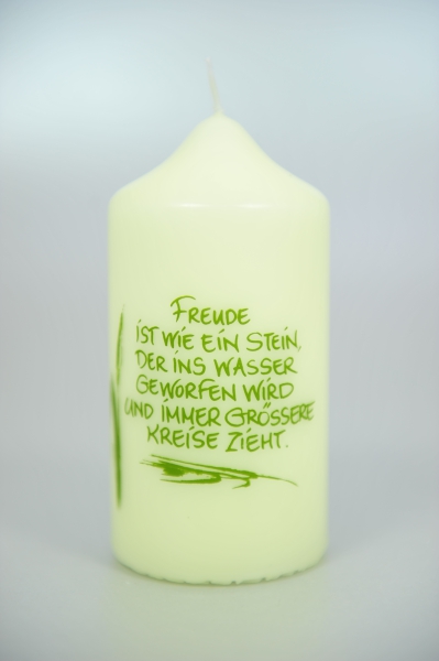 Spruchkerze, 120 x 60 mm, "Freude ist wie ein Stein ..."